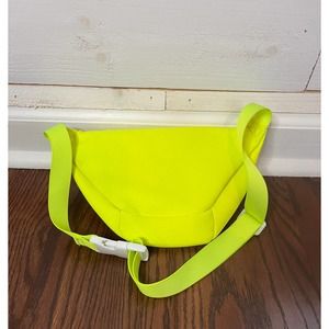 Mossimo Neon Yellow Belt Bag Adjustable Fanny Pack Zipper pocket on inside